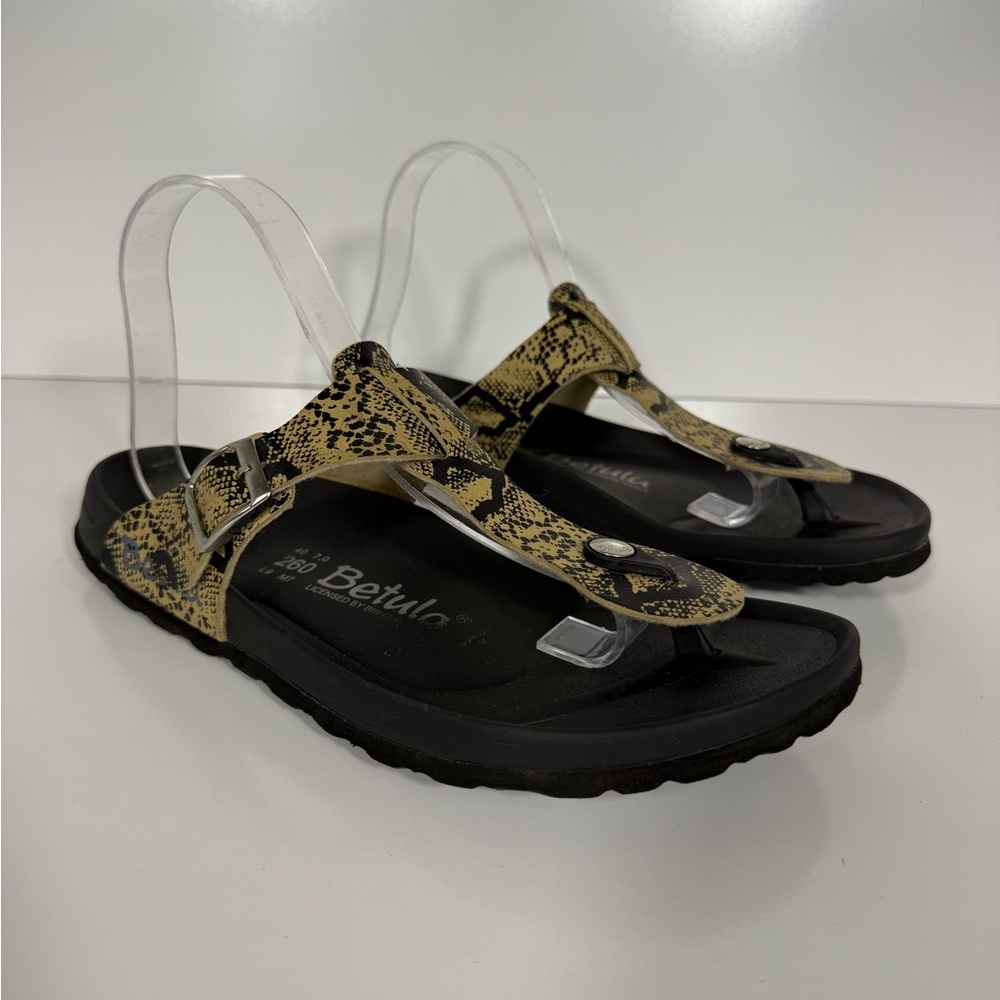 Betula Women's Snake-Print Thong Sandals in Beige/Black